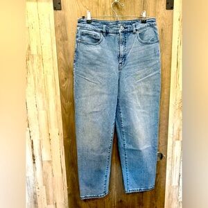 Style & Co high rise straight jeans size 10